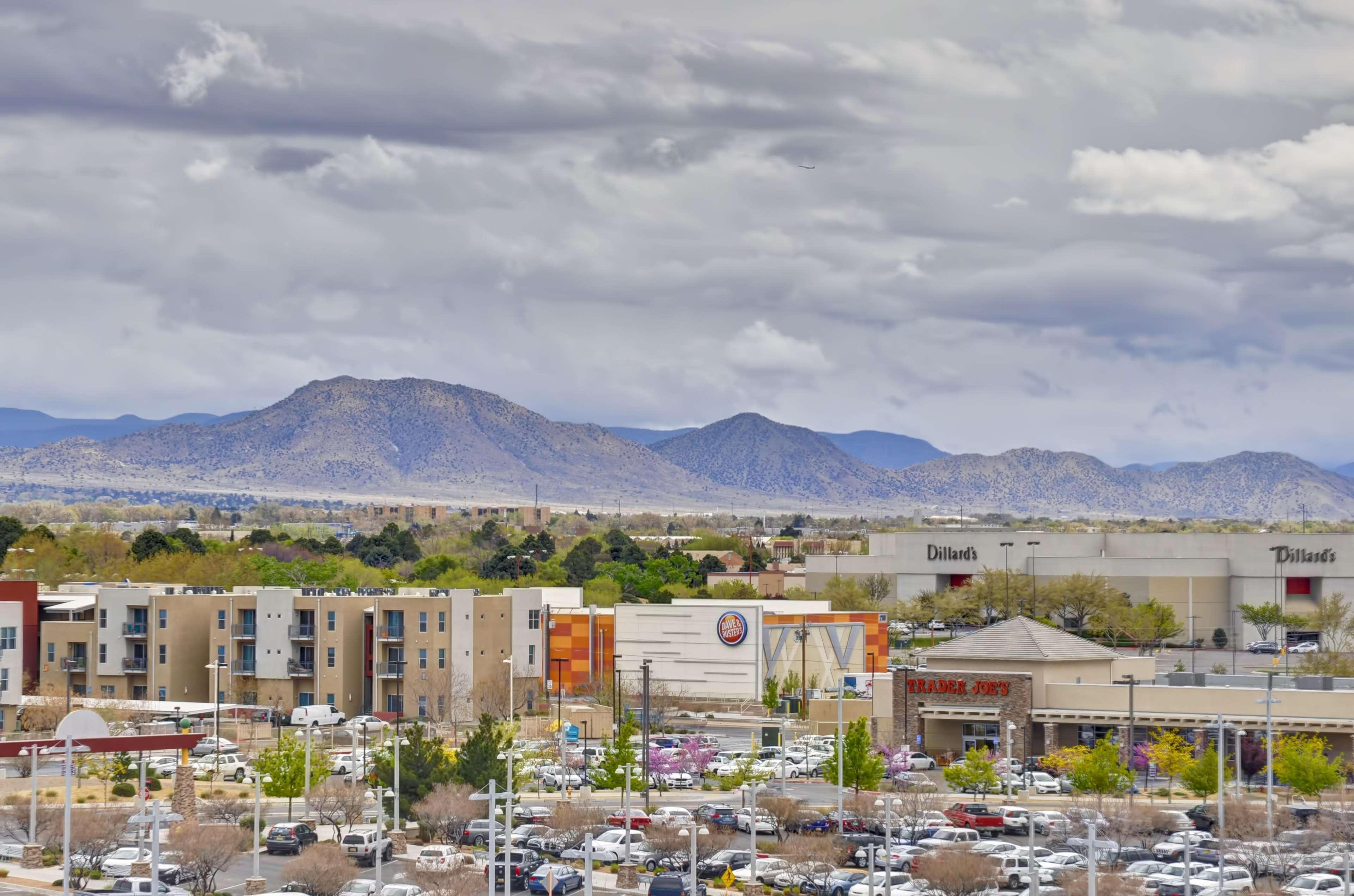 Hyatt Place Albuquerque Uptown Exterior foto